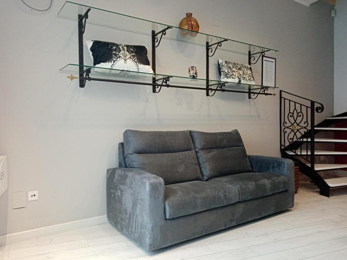 Einaudi 56 Guest House Cagliari Ngoại thất bức ảnh