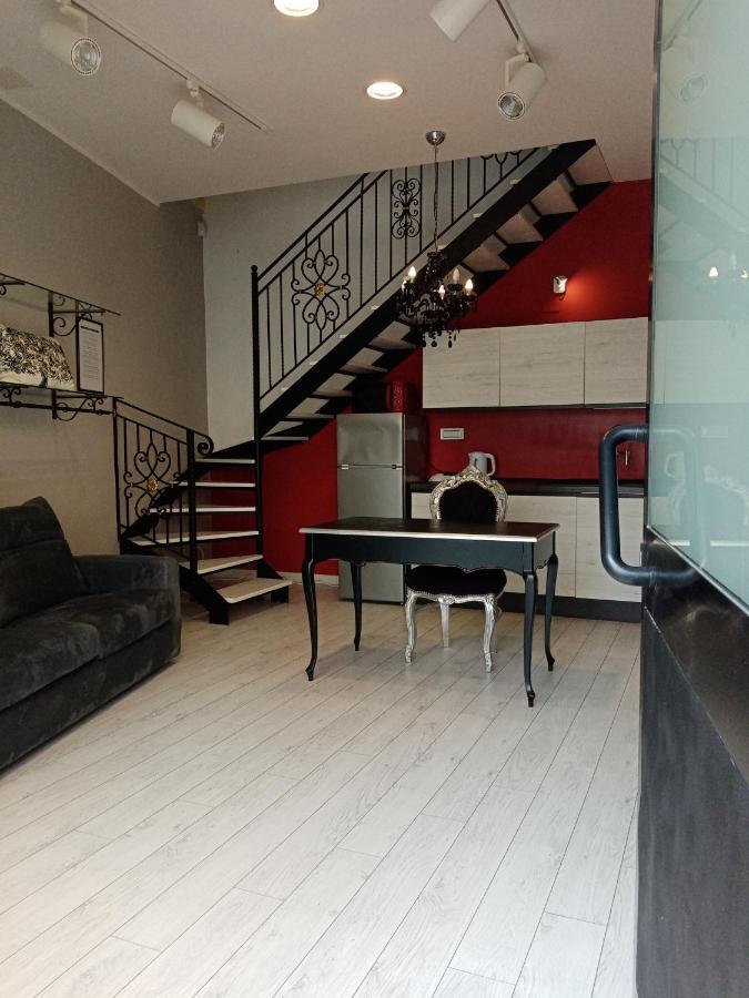 Einaudi 56 Guest House Cagliari Ngoại thất bức ảnh