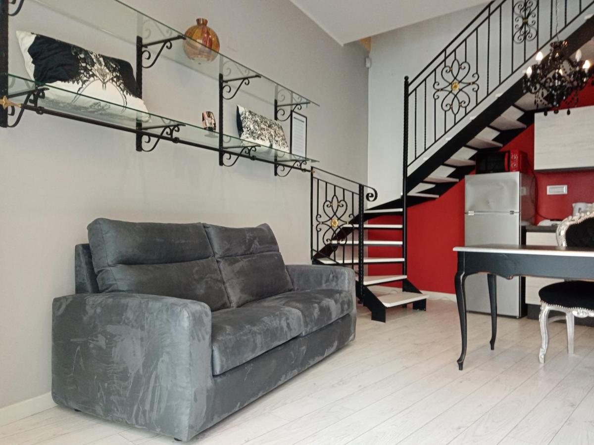 Einaudi 56 Guest House Cagliari Ngoại thất bức ảnh